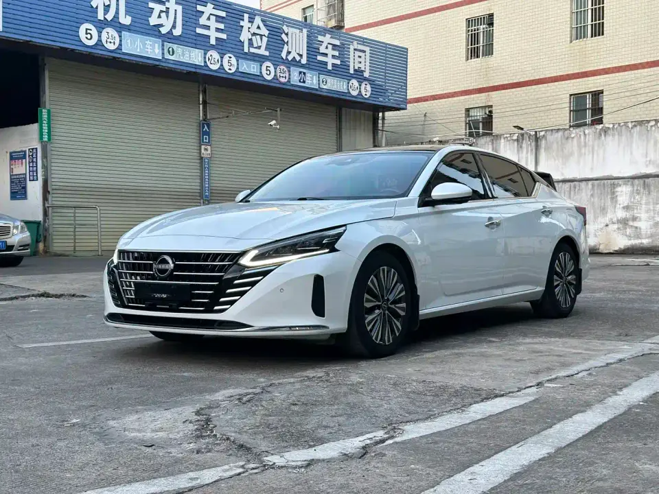 Nissan Teana 2.0L XL-Upr Premium Edition 2023