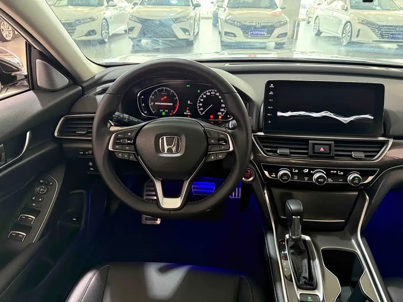 Honda Accord 260TURBO Phantom Night Premium 2022 — фото 9