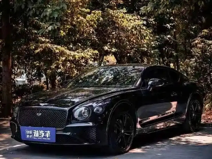 Bentley Continental 4.0T GT V8 2024
