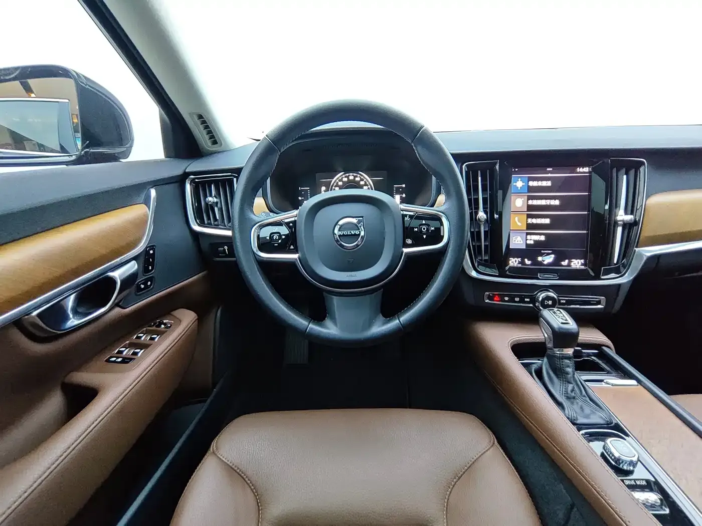 Volvo S90 T5 Momentum 2019 — фото 15