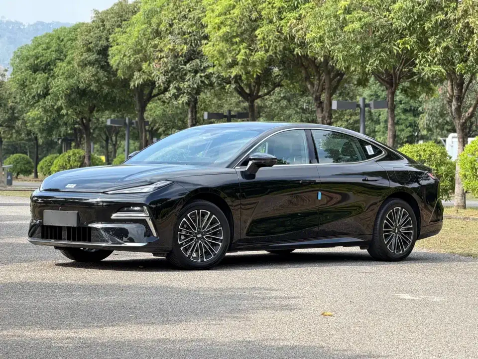 Geely Galaxy Galaxy Xingyao 8 130km EM-i Premium Edition 2026