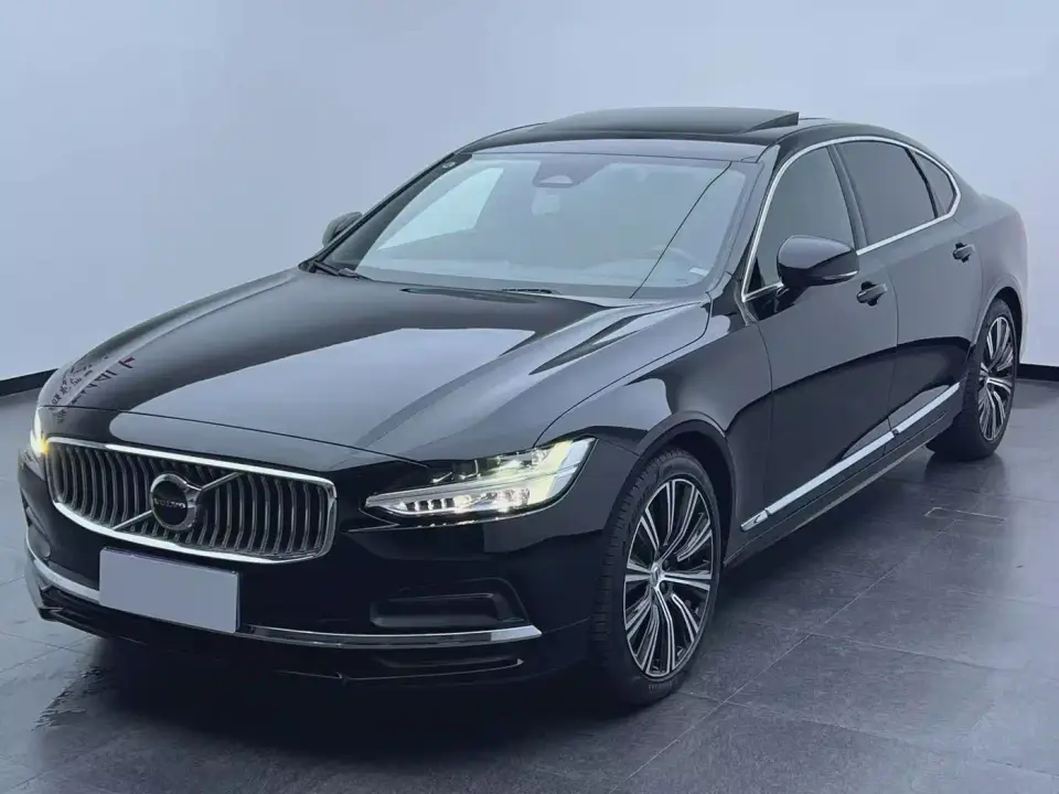 Volvo S90 B5 Excellence Luxury Edition 2024