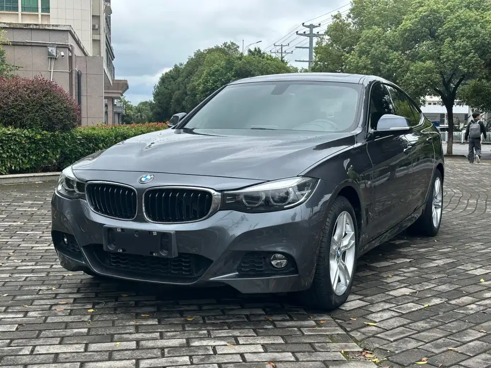 BMW 3 Series GT 320i M Sport Package 2021