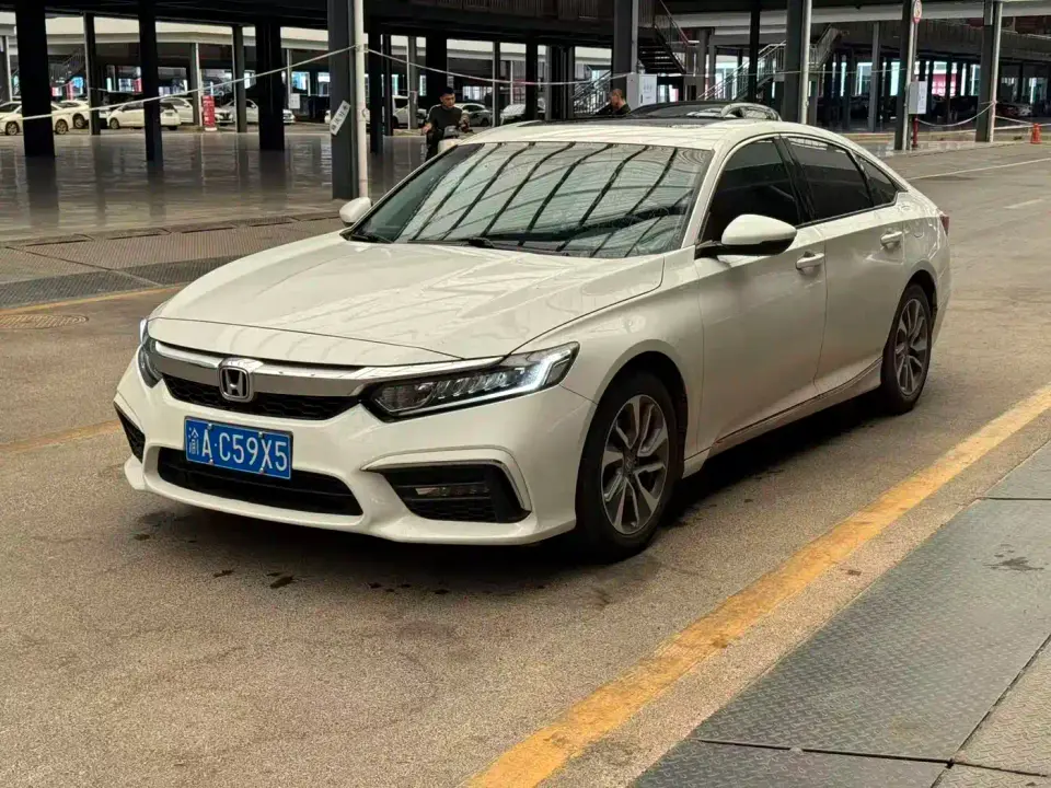 Honda Inspire 260TURBO Deluxe Edition China VI 2020
