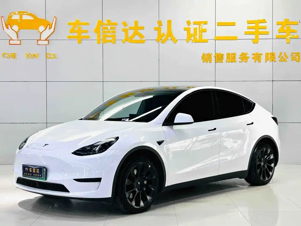 Tesla Model Y Rear-Wheel Drive Version 2023