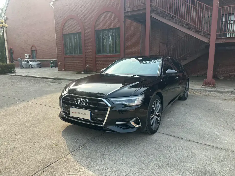 Audi A6L 45 TFSI quattro Premium Elegance 2022