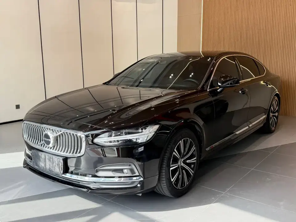 Volvo S90 Model B5 Inscription Luxury Edition 2021