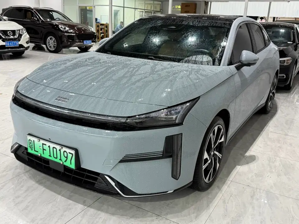 Geely Galaxy Galaxy L6 125km Starship 2024