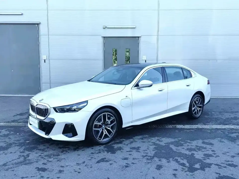 BMW i5 eDrive 40L M Sport Package 2025