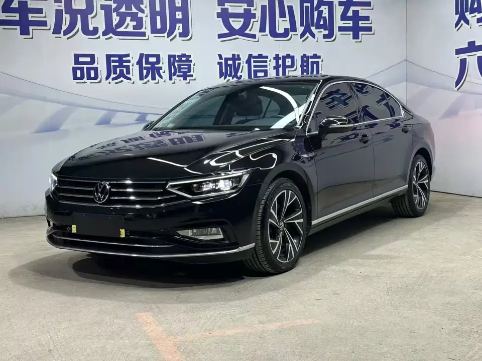 Volkswagen Magotan 330TSI DSG Luxury 2022