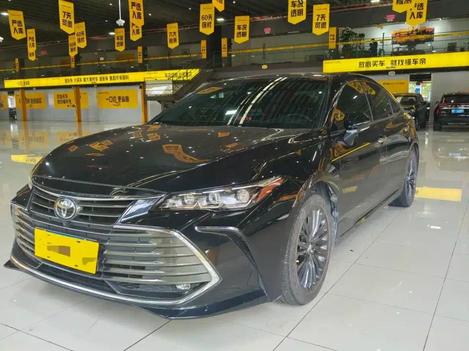 Toyota Avalon 2.0L XLE Premium Edition (China VI) 2020