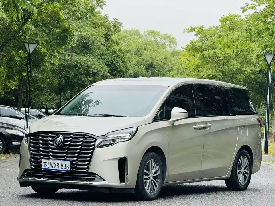 Buick GL8 Model ES Landglory 653T Premium 2021