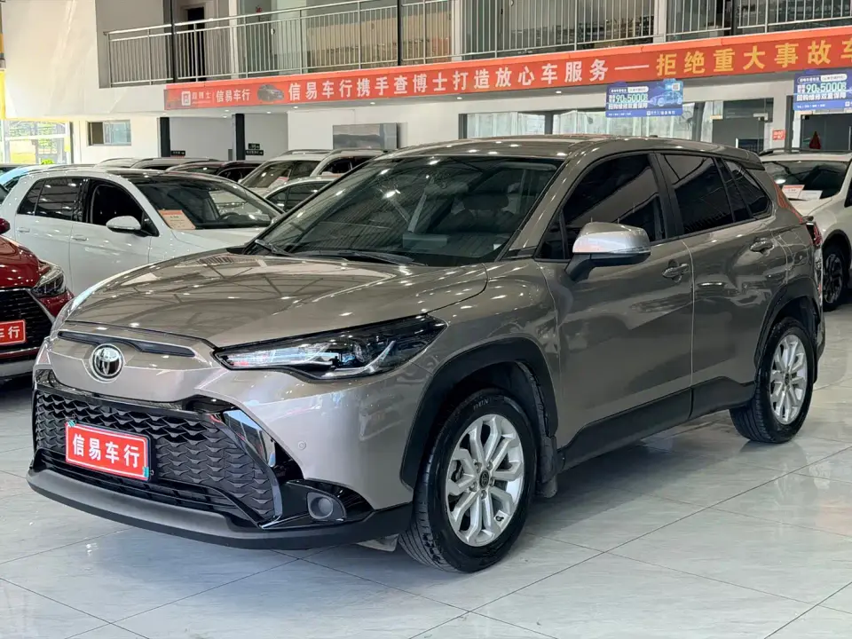 Toyota Frontlander 2.0L CVT Elite Edition 2023