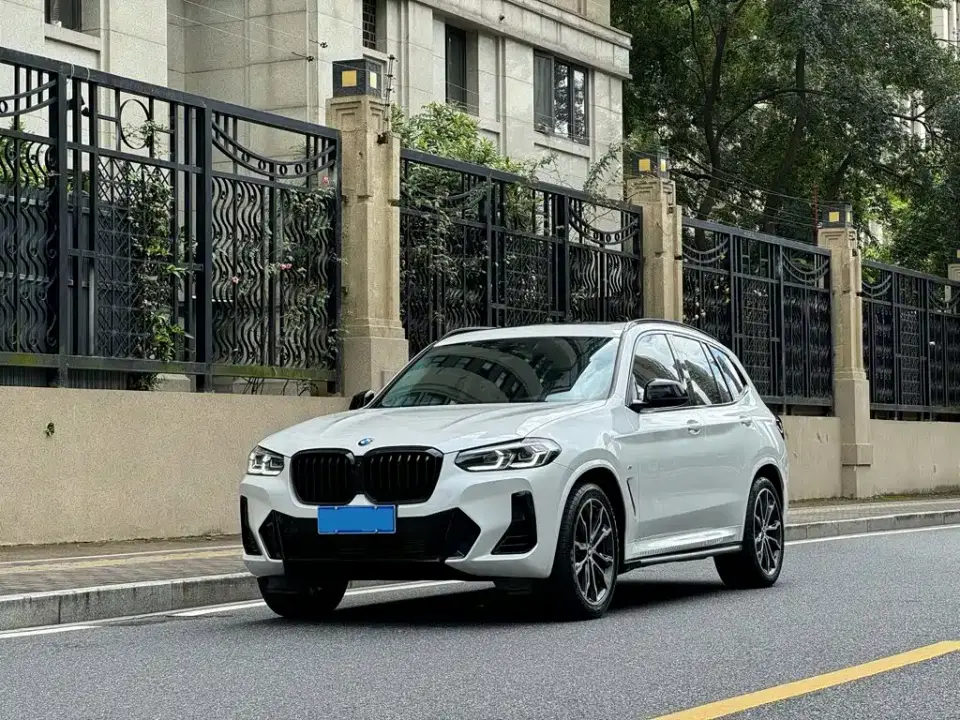 BMW X3 xDrive30i Leading M Night Package 2022