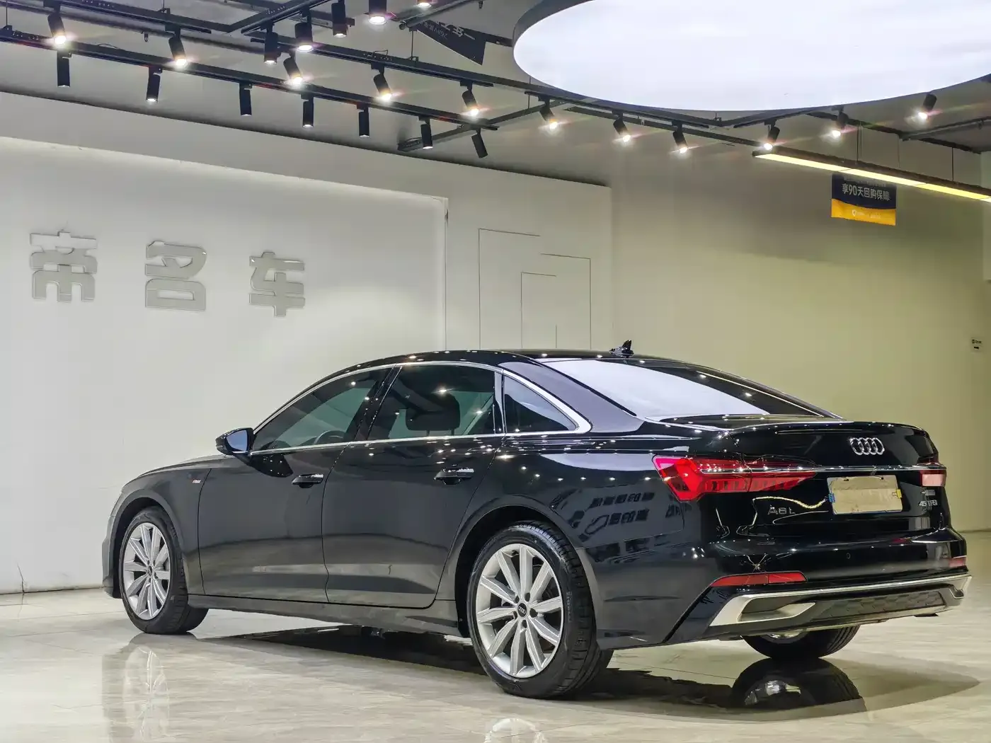 Audi A6L Facelift 45 TFSI Premium Dynamic 2023 — фото 16