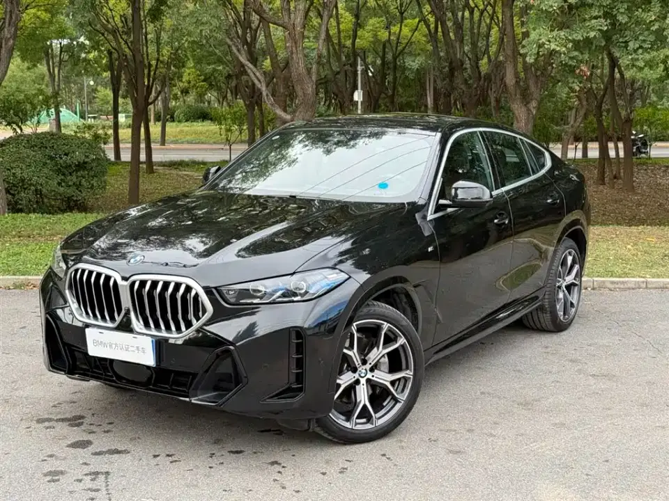 BMW X6 xDrive40i M Sport Package 2026
