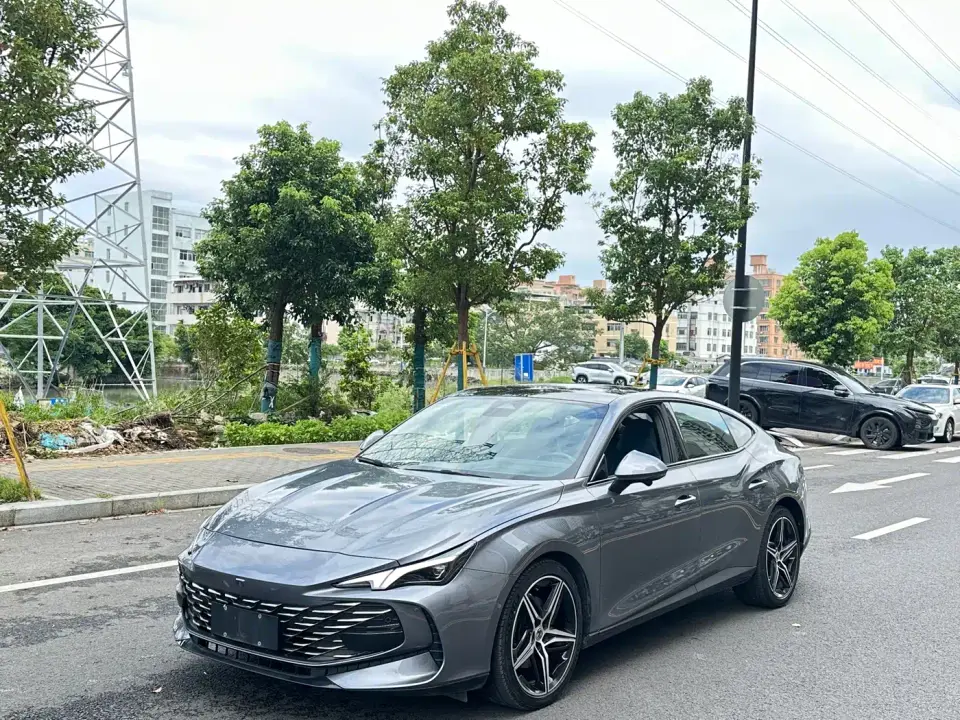 MG MG7 2.0T Automatic Trophy+ Exciting World Edition 2023