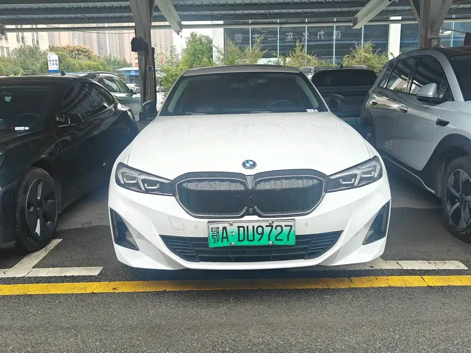 BMW i3 eDrive 35 L 2022