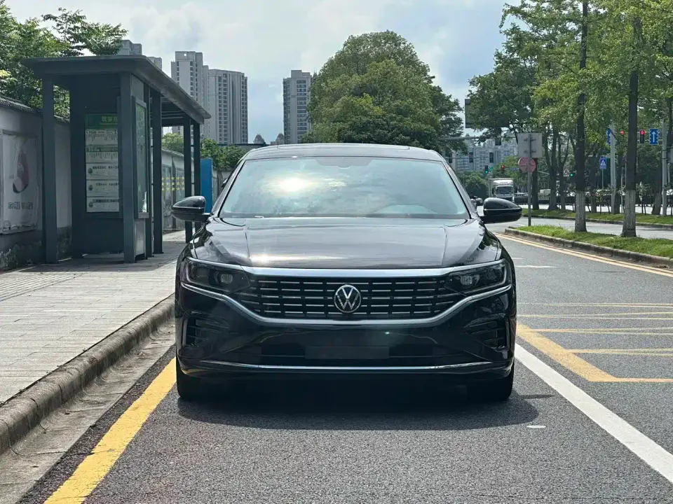 Volkswagen Passat 280TSI Elite Edition 2022