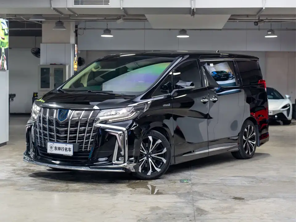 Toyota Alphard Hybrid 2.5L Premium 2022