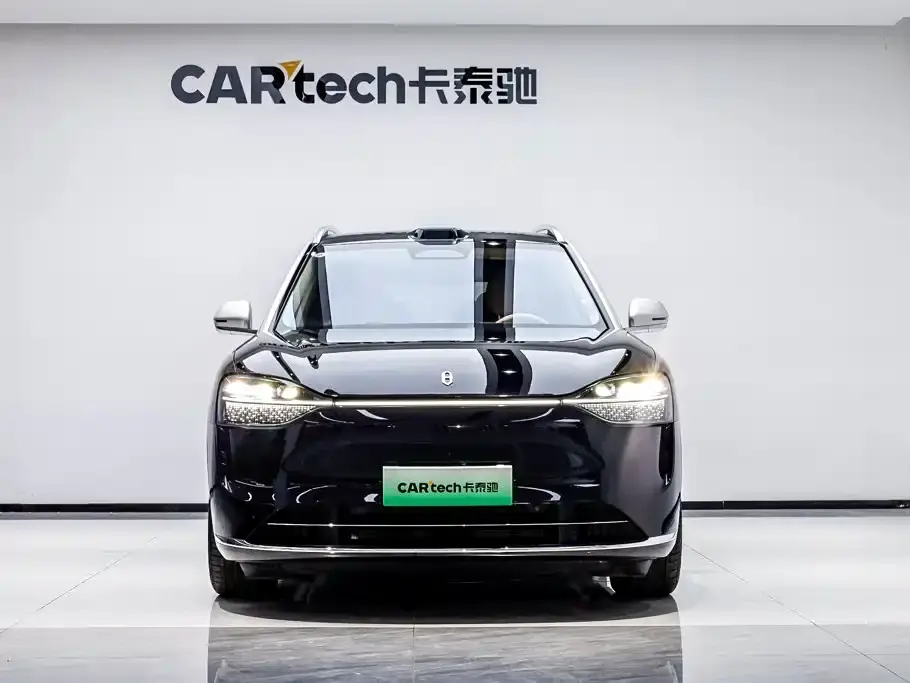 AITO Wenjie AITO M9 Extended Range Ultra 52kWh 6-Seater 2025