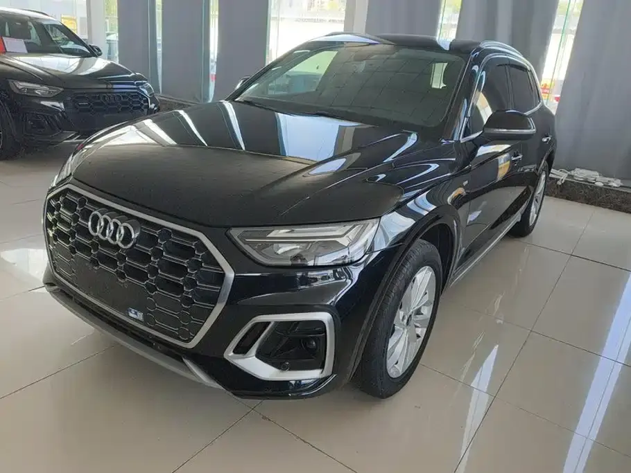 Audi Q5L Facelift 40T Luxury Dynamic 2022