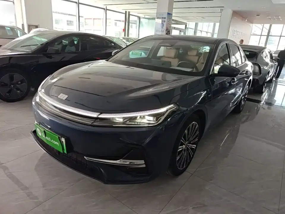Geely Galaxy Galaxy A7 EM-i 2025