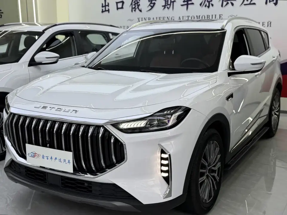 Jetour X70 PLUS Champion Edition 1.5T DCT Champion PRO 5-seater 2026
