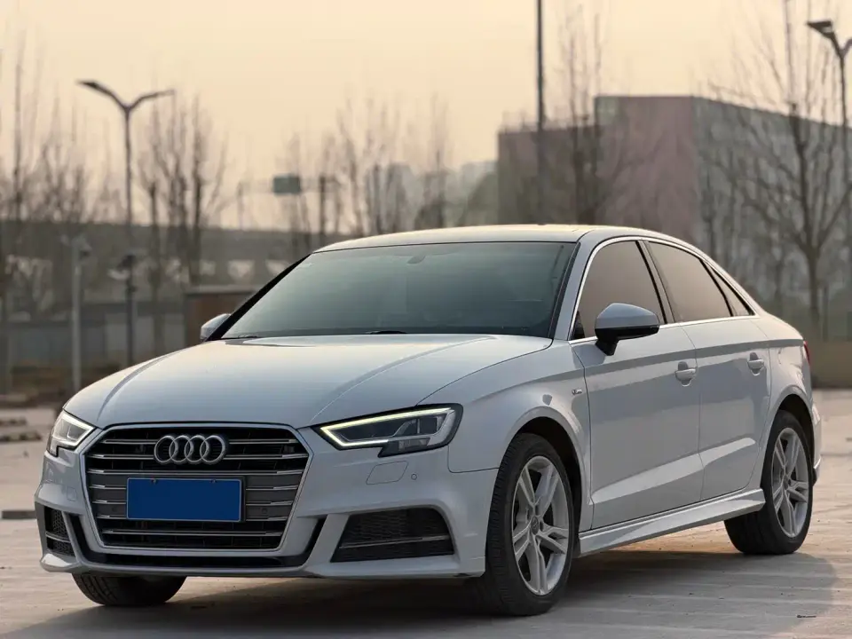 Audi A3 Limousine 35 TFSI Fashion (China V) 2020