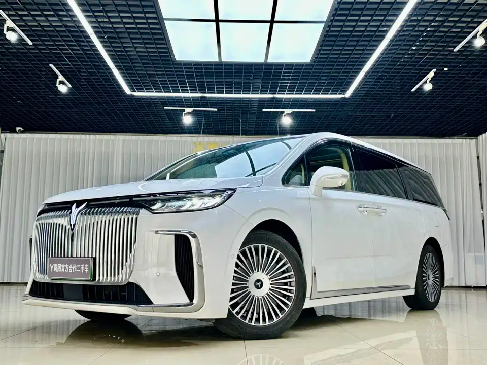 Voyah Auto Voyah Dreamer PHEV 4WD Kunpeng Premium Edition 2024