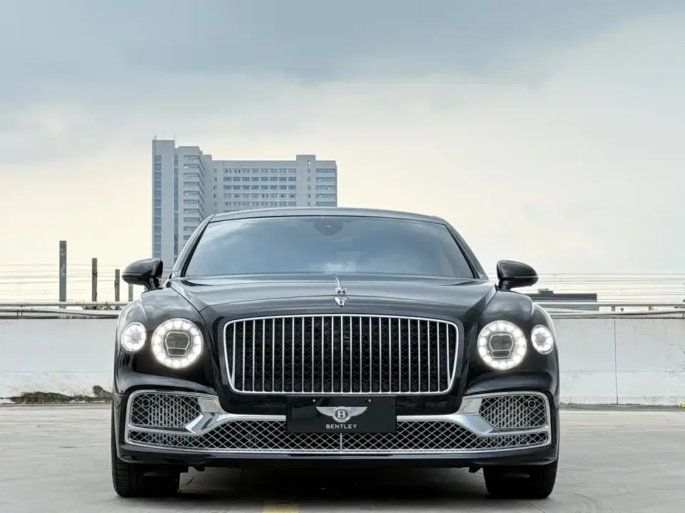 Bentley Flying Spur 4.0T V8 Standard 2022