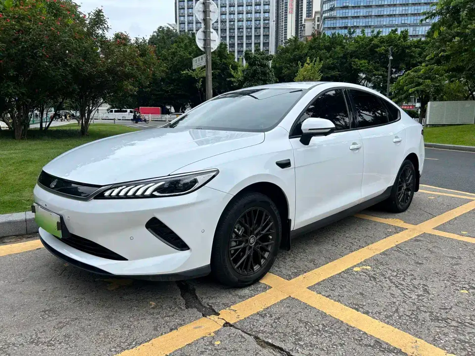 BYD Qin PLUS EV Smart Drive Edition 420KM Leading Type 2025