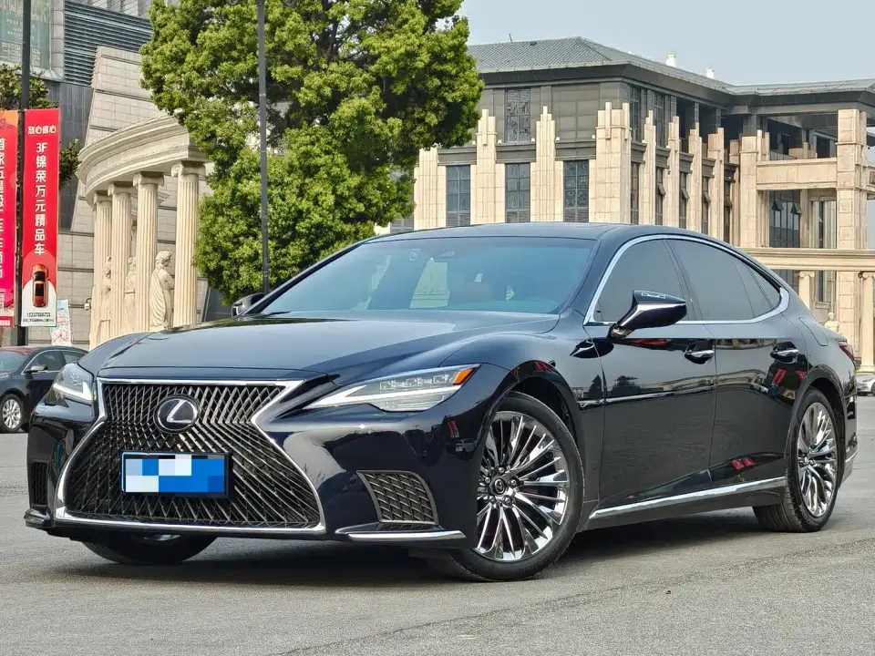 Lexus LS 500h Excellence (China VI) 2021