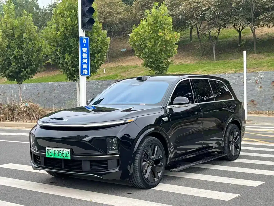 Li Auto Li Xiang L9 Model Ultra 2024