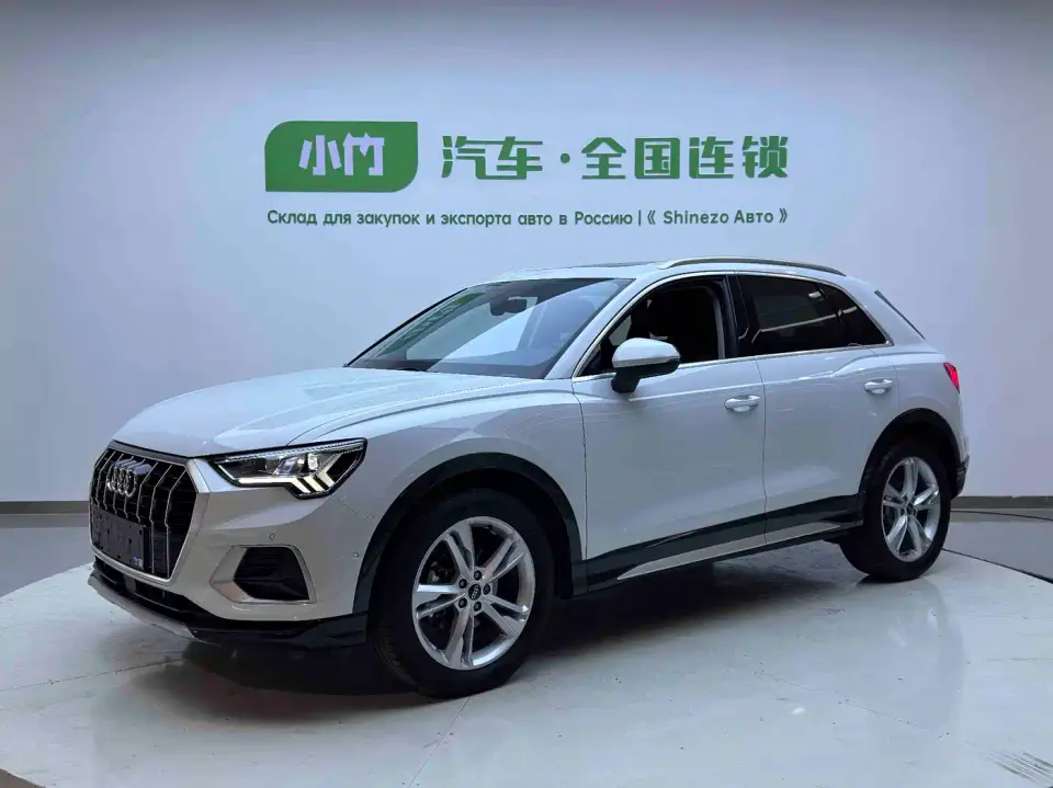 Audi Q3 35 TFSI Fashion Elegance (1.4T) 2023