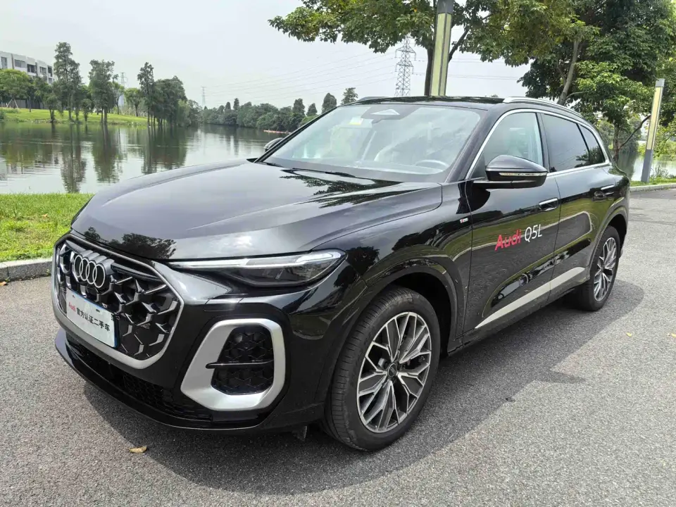 Audi Q5L Luxury Sport 150kW 2025