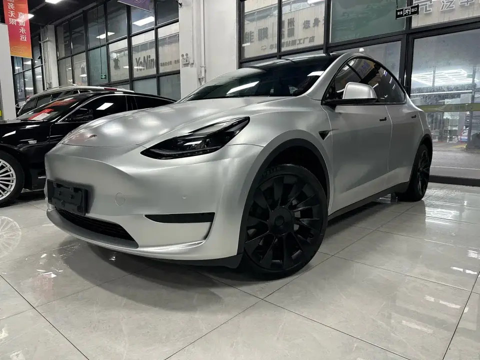 Tesla Model Y Rear-Wheel Drive Edition 2023