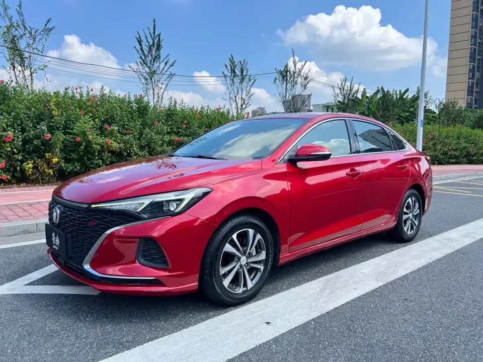 Changan Eado PLUS Blue Whale NE 1.4T GDI DCT Premium 2020