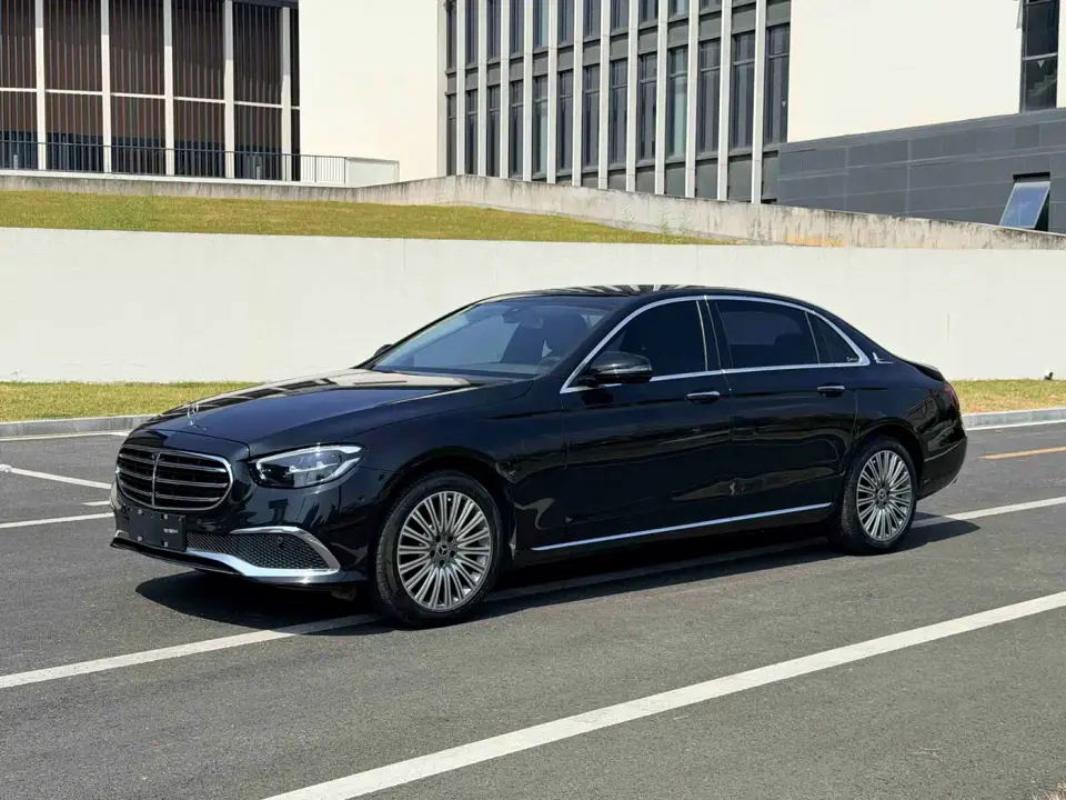 Mercedes-Benz E-Class Second Facelift E 300 L Fashion 2022