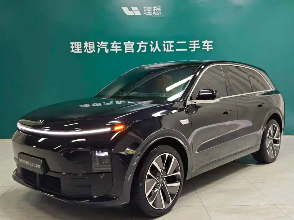 Li Auto L6 Pro 2025