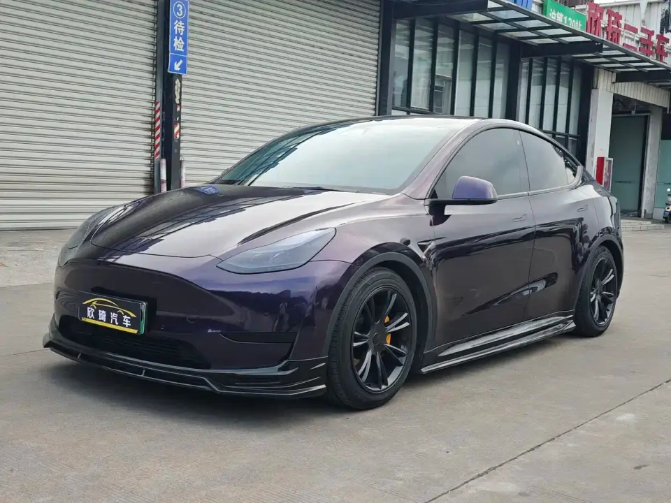 Tesla Model Y Rear-Wheel Drive Edition 2023