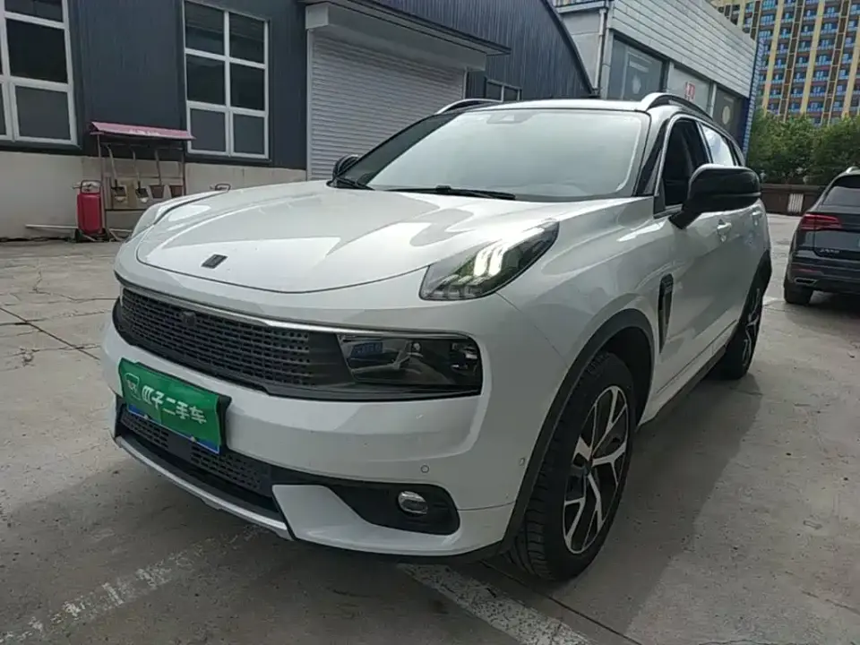 Lynk & Co 01 2.0T AWD Pro 2019