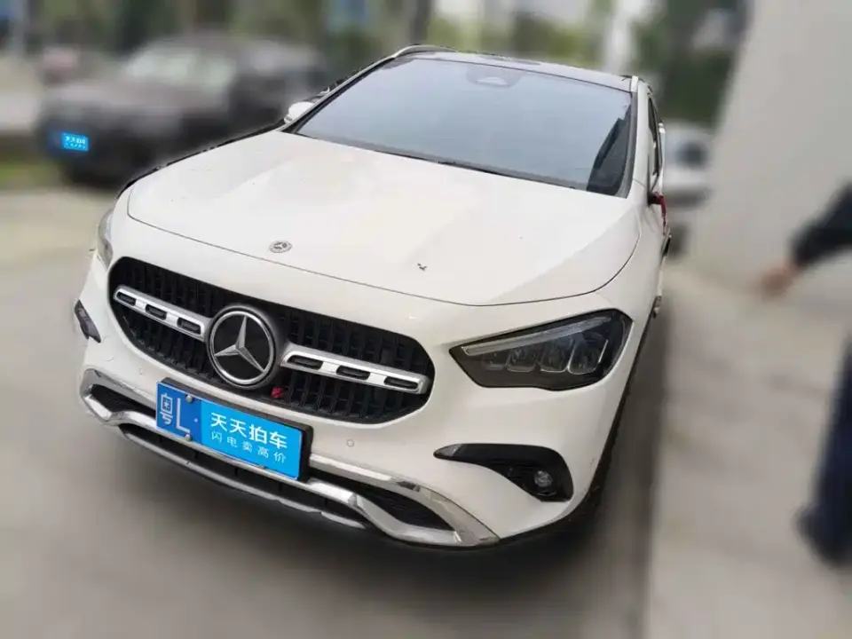 Mercedes-Benz GLA-Class GLA 220 2025