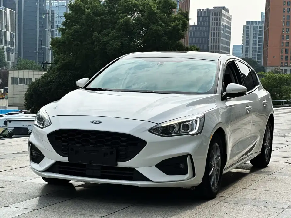 Ford Focus Hatchback 1.5L Automatic Sharp Leap Type 2020
