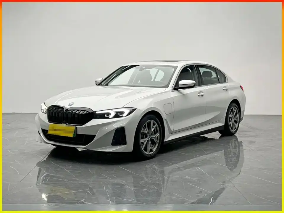 BMW i3 eDrive 35 L 2023