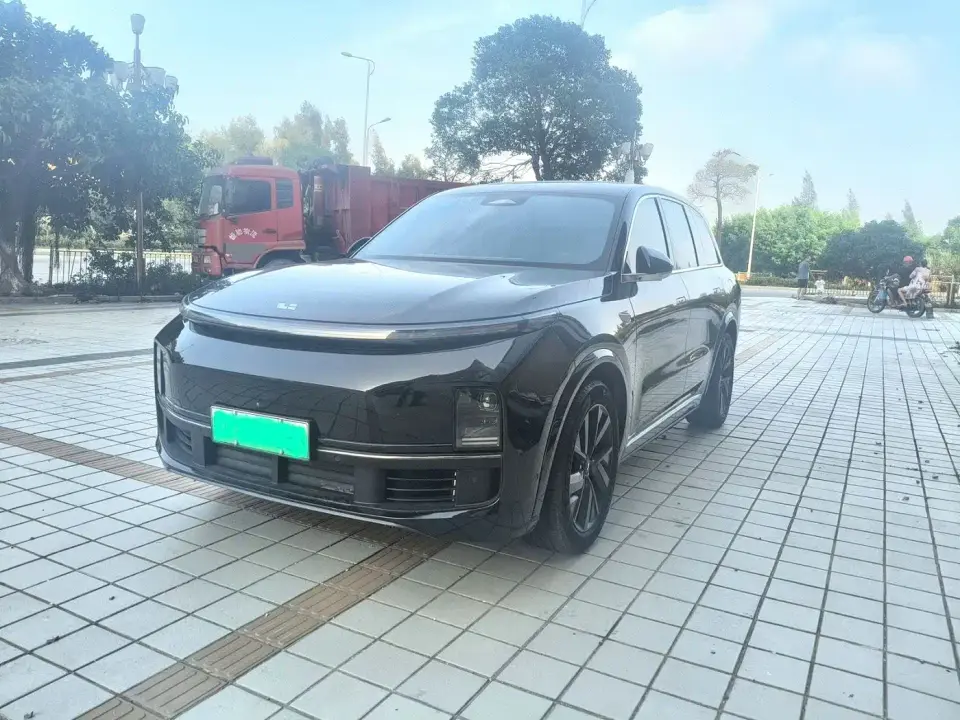 Li Auto Li L8 Air 2023