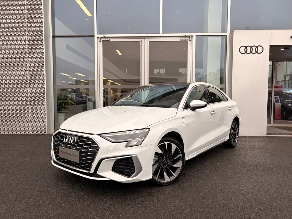 Audi A3 Model A3L Limousine 35 TFSI Fashion Sport 2024