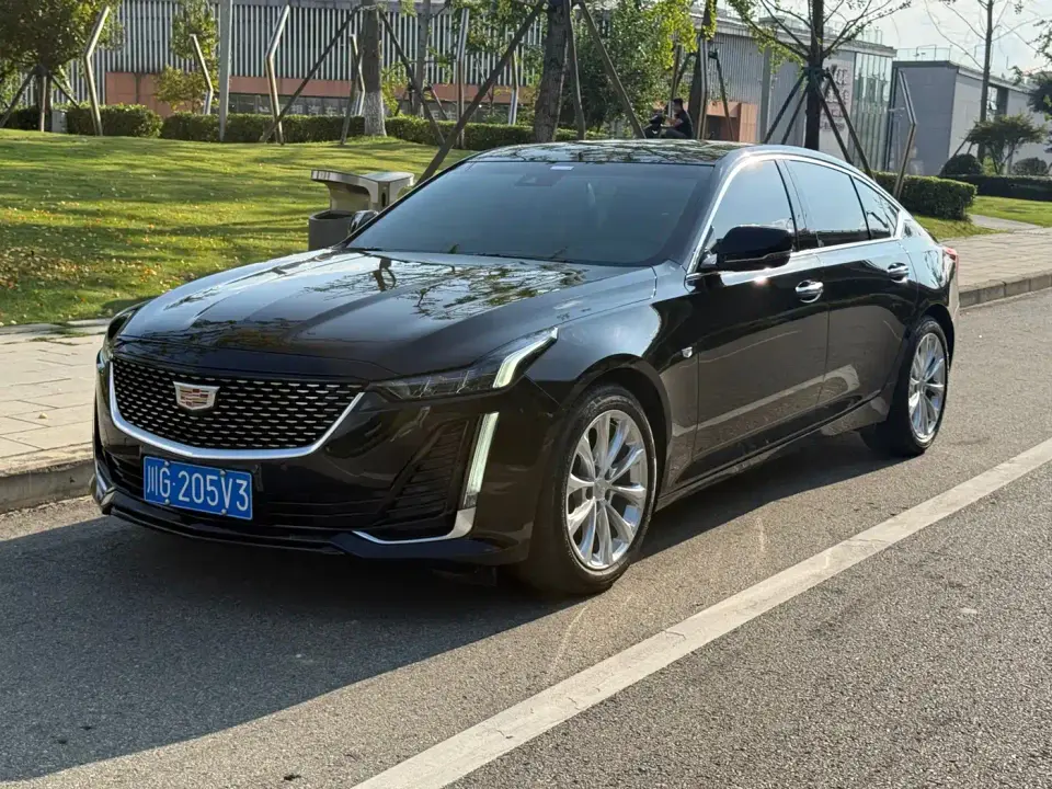 Cadillac CT5 28T Luxury 2021