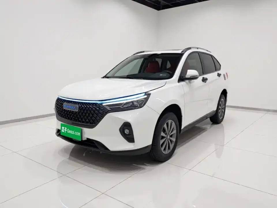 Haval M6 PLUS 1.5T Manual Luxury Smart Connect 2023