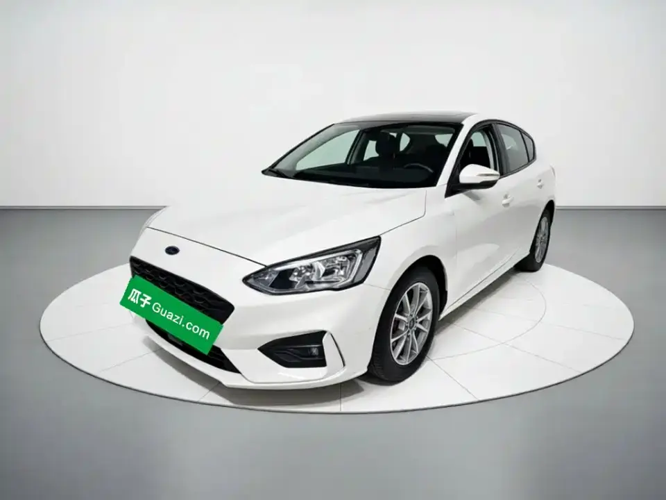 Ford Focus Hatchback EcoBoost 180 Auto Trend Edition 2021